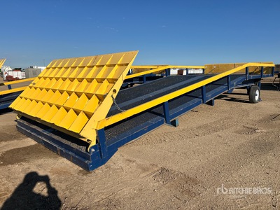 Marshall M35-101025 10 ft x 29 ft Portable Loading Ramp