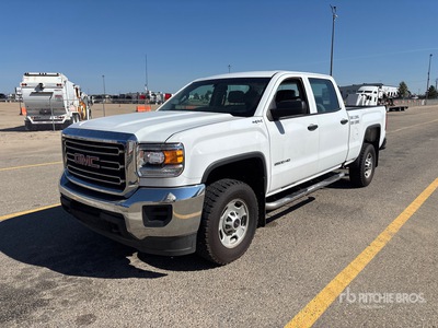 2017 GMC Sierra 2500HD 4x4 Crew Cab Pick Up
