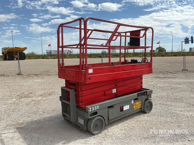 2004 Haulotte Compact12 Electric Piattaforma aerea verticale (Inoperable)