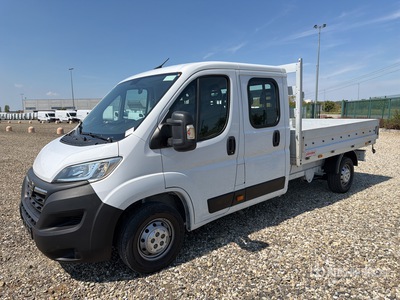 2022 Opel Movano 2.2 Crew Cab 103 KW DOKA PR L3 Flatbed Truck