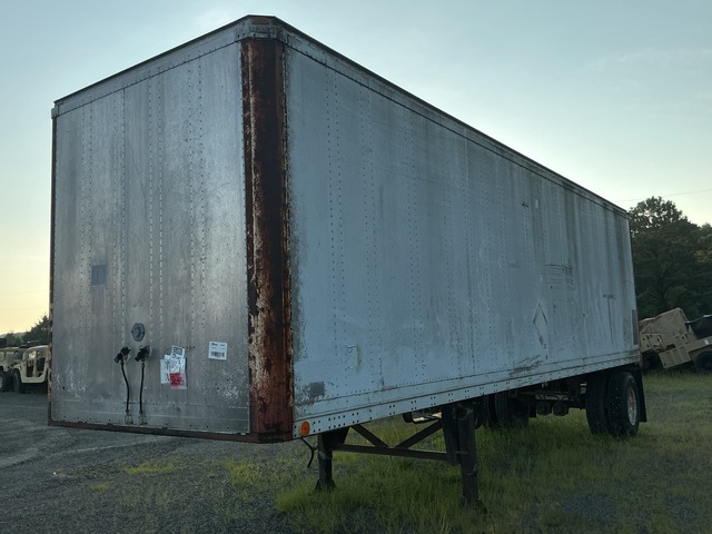 1989 Miller V1301 Van Trailer