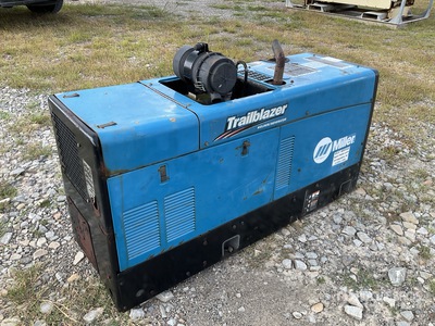 2014 Miller Air Pak 300 A Skid-Mounted Multi-Process Engine Driven Welder