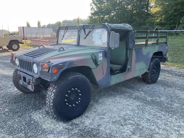 2002 AM General M1097A2 HMMWV 2 Door Soft Top w/Truck Body