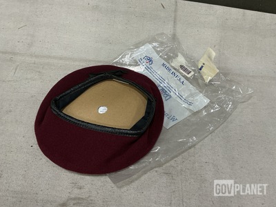 (126) Men's Berets