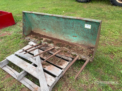 67 in Manure Ag Tractor Bucket
