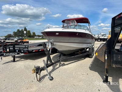 1994 Chaparral 2350 SX 19 ft Barco para esqui nautico w/ Trailer