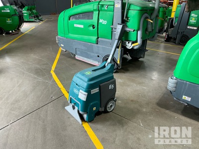 2019 Tennant E5 Walk-Behind Carpet Extractor