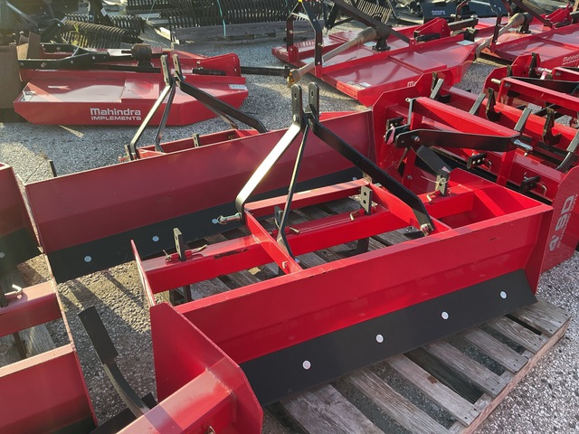 Quantity of (2) Mahindra 5SD 60 in 3-Point Box Blade (Unused) Quantity of (2) Mahindra 5SD 60 in 3-Point Box Blade (Unused)
