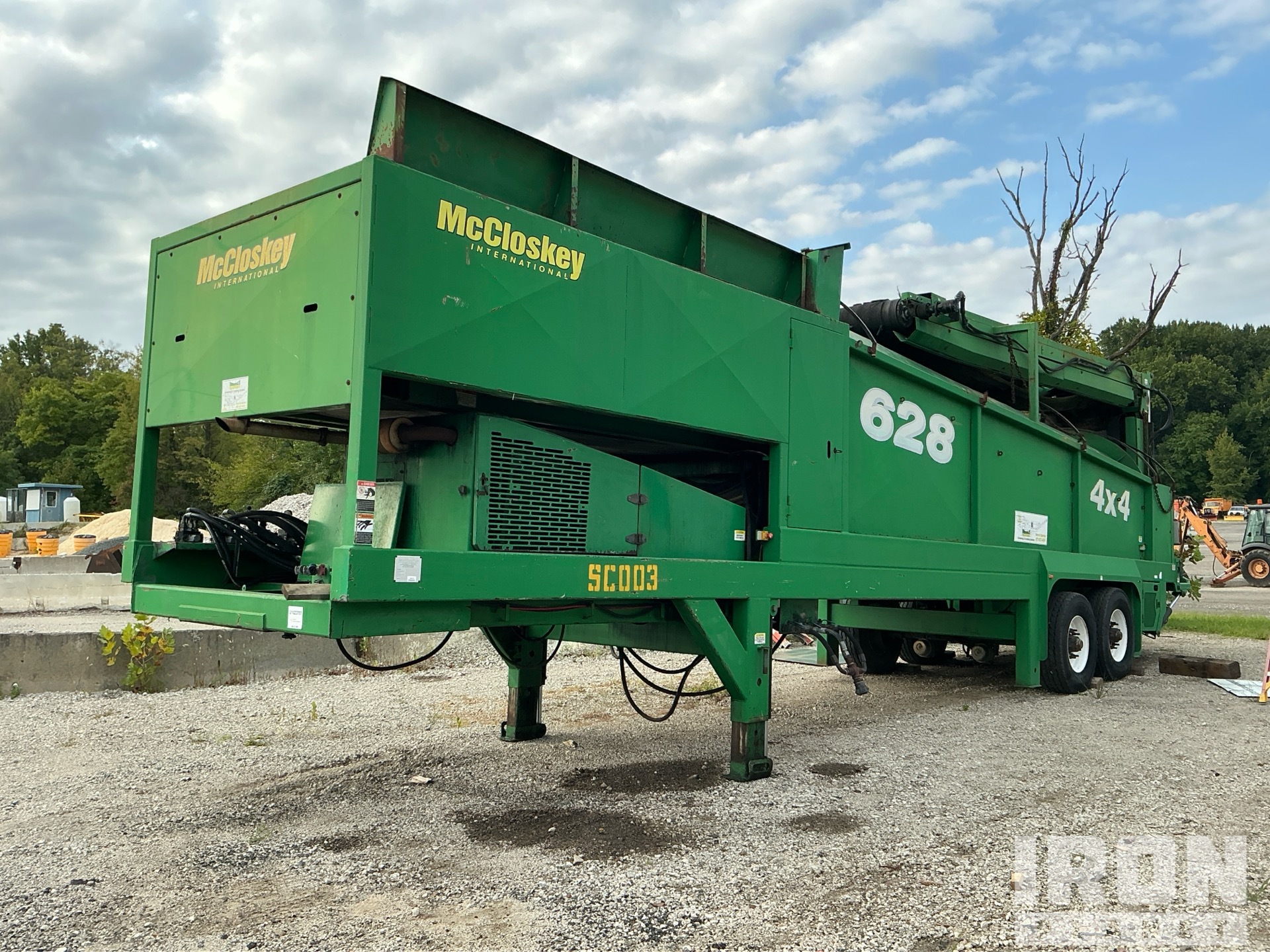 2015 McCloskey 628RE Portable Trommel Screen