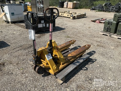 (2) Wesley WIC 48-27-6000 Pallet Jacks