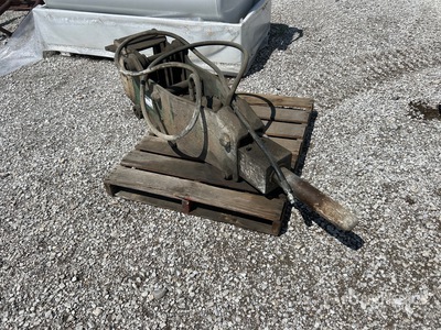 Hydraulic Breaker