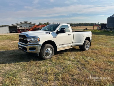 2024 Ram 3500 4x4 Pickup