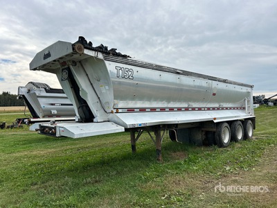 2009 MAC 31 ft Tri/A Aluminum End Dump Trailer