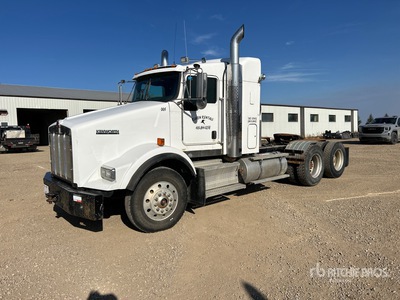 2009 Kenworth T800 6x4 T/A Sleeper Truck Tractor
