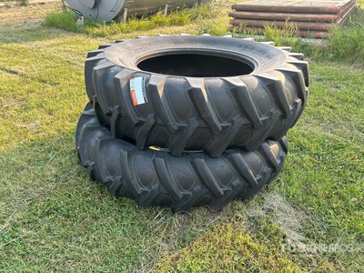 Quantity of (2) 20.8-38 Tractor Opony
