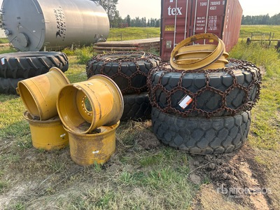 Quantity of (4) 20.5R25 Wheel Loader Opony