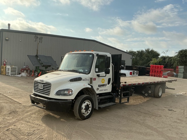 2021 Freightliner M2 106 4x2 Flatbed Truck