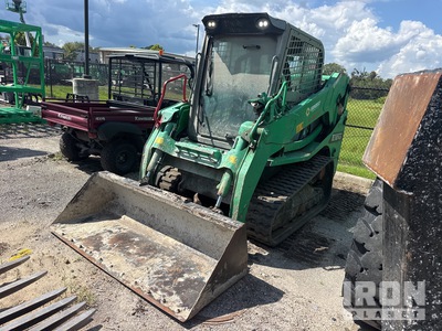 2019 Takeuchi TL10V2 Two-Speed Chargeuse sur rails compacte
