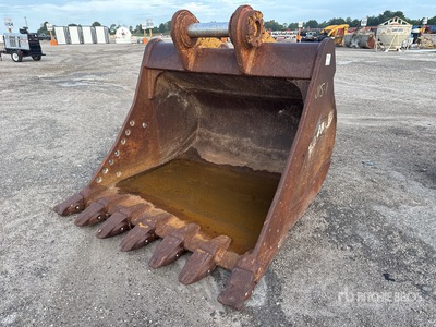 72 in Digging Excavator Bucket - Fits Cat 349
