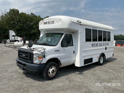 Ford Autobus