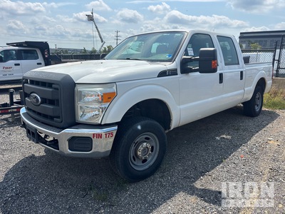 2012 Ford F-250 XL 4x4 Crew Cab Ute