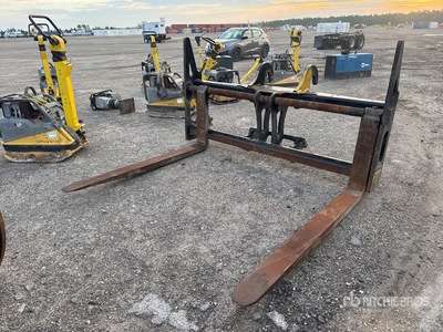 Cat 72 in Wheel Loader Forks - Fits 950