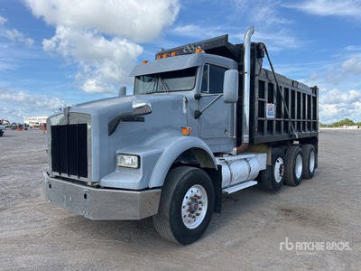 1991 Kenworth T800 8x4 Tri/A Dump Truck