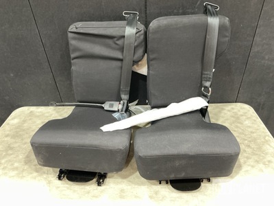 (4) Global Seating Systems 9011-20001-013 Vehicle Seats