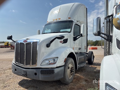 2016 Peterbilt 579 4x2 2-Achs Sattelzugmaschine
