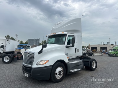 2018 International LT625 4x2 S/A Day Cab Truck Tractor