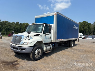 2016 International 4300 4x2 Van Truck