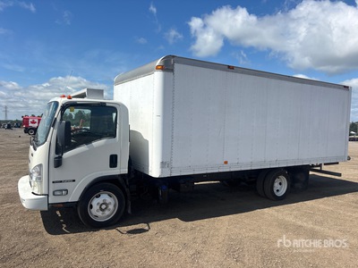 2015 Isuzu NRR 4x2 Furgonetka