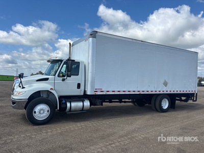 2016 International Durastar 4300 4x2 Furgonetka