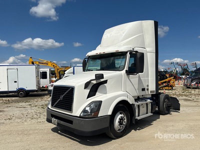 2017 Volvo VNL 4x2 Cabeza Tractora Cabina Corta