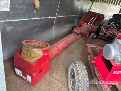 Wheatheart 13LP 13 in x 17 ft Swing Grain Auger