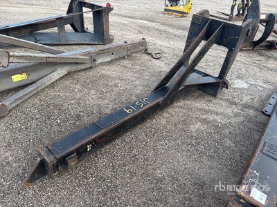 Cat Q/C 108 in Wheel Loader Material Handling Arm