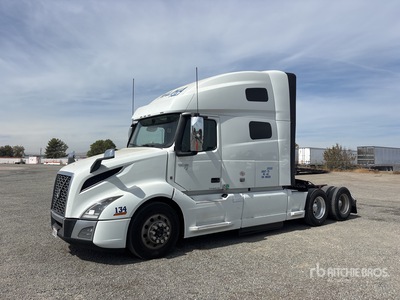 2022 Volvo VNL 6x4 T/A Dagcabine Trekker