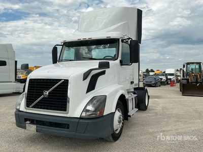 2018 Volvo VNL 4x2 S/A Day Cab Truck Tractor