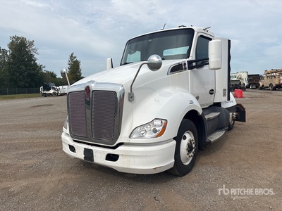 2016 Kenworth T680 4x2 Tracteur Routier