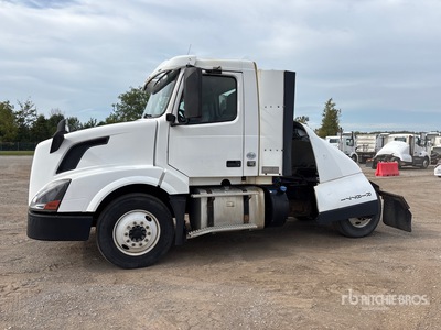 2017 Volvo VNL 4x2 S/A Day Cab Truck Tractor