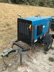 Miller Electric BIGBLUE400 Spawarka napędzana silnikiem