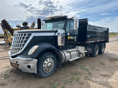 2011 International Lonestar SFA DuraStar 6x4 を見 Dump Truck (Inoperable)