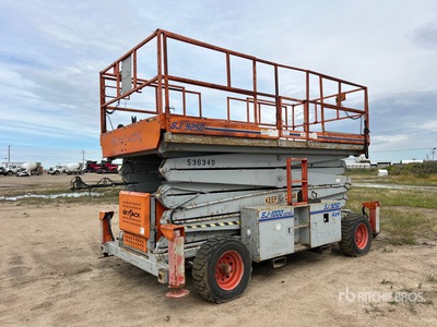 Skyjack SJ9250 4x4 Gasoline Scissor Lift (Inoperable)