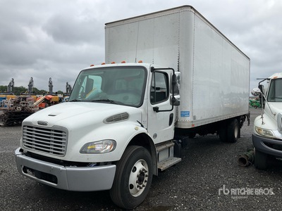 2018 Freightliner M2 106 4x2 شاحنة فان