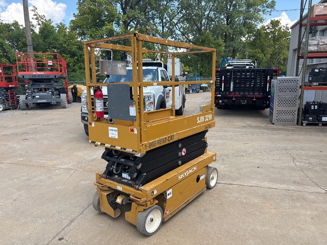 2019 Skyjack SJIII-3219 Electric Scissor Lift