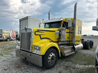 2022 Kenworth W900 6x4 Cabeza Tractora Cabina Dormitorio (Inoperable)
