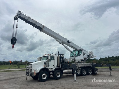 Manitex TC700 70 ton Straight Boom on 2015 Kenworth T-800 12x6x4 Twin-Steer Boom Truck