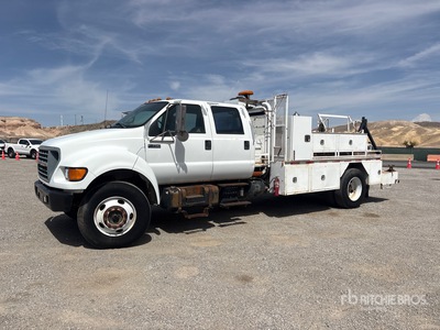 2000 Ford F-750 XL 4x2 Servicewagen