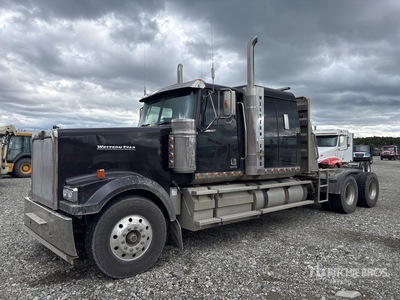 2018 Western Star 4900EX 6x4 Ciągnik siodłowy T/A z kabiną sypialną