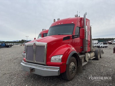 2016 Kenworth T880 6x4 T/A Sleeper Truck Tractor